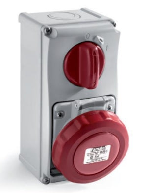 Famatel Switched Interlocked Wall Mounted Sockets Vertical in Pakistan